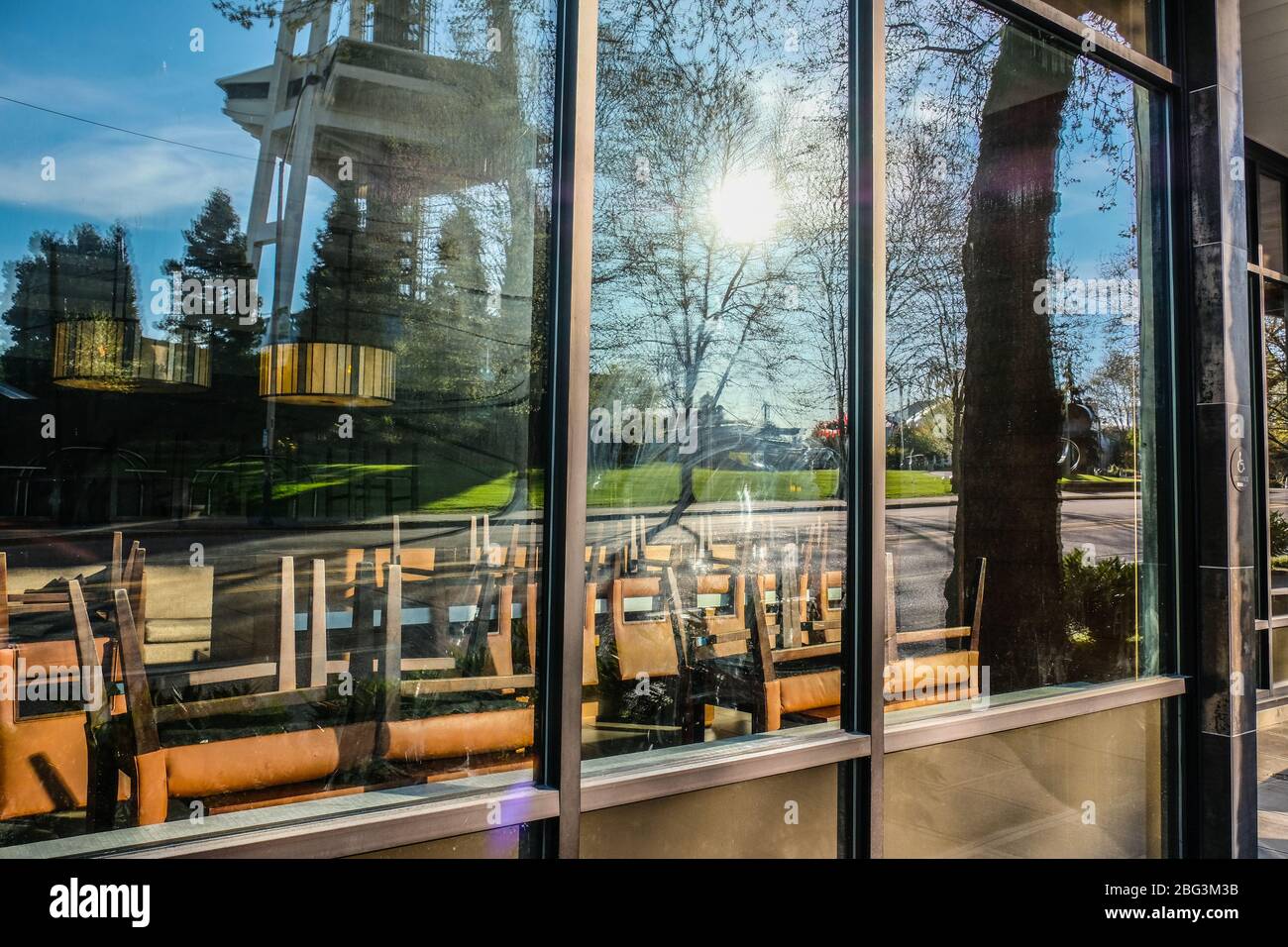 Leere Straße in Downtown Seattle wegen Coronavirus Aufenthalt in Home Ordnung Stockfoto