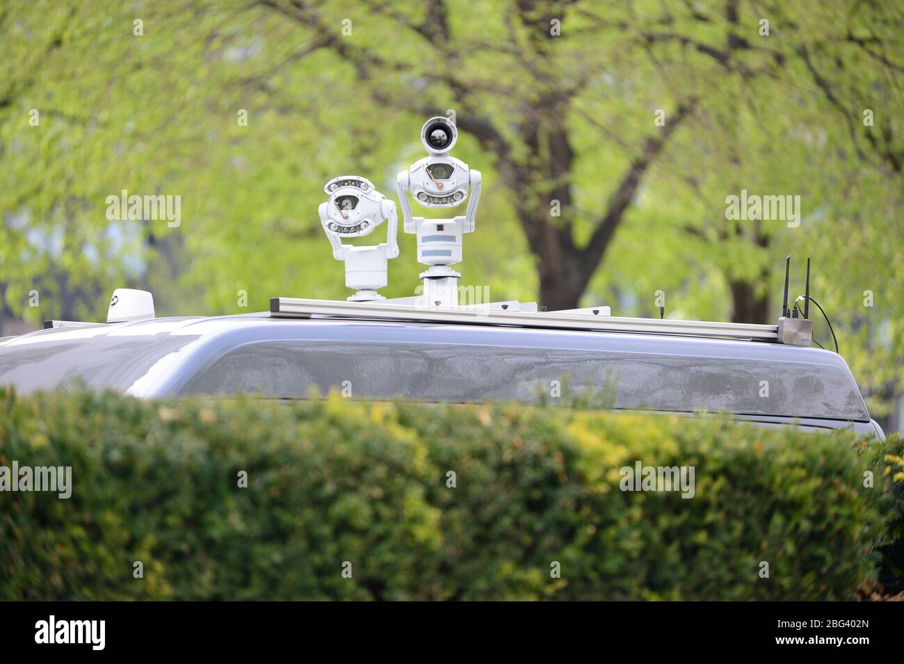 Wien, Österreich. Archivbild vom 13. April 2019. Österreichische Polizeieinheiten bei einer Demonstration der Identitären Bewegung Österreich. Bild zeigt Videoüberwachungswagen der österreichischen Polizei. Stockfoto