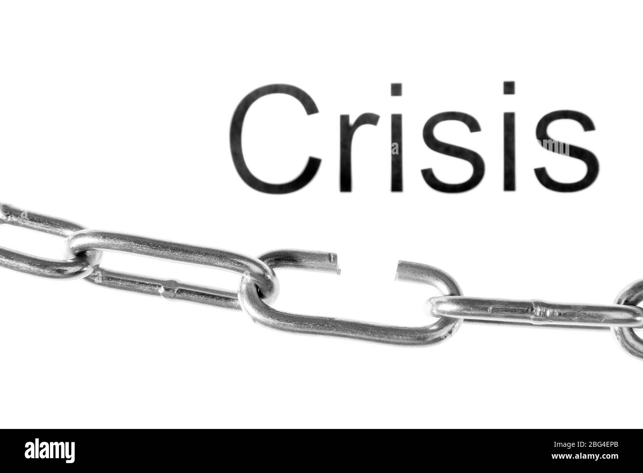 Gebrochene Kette auf weiß isoliert Stockfoto