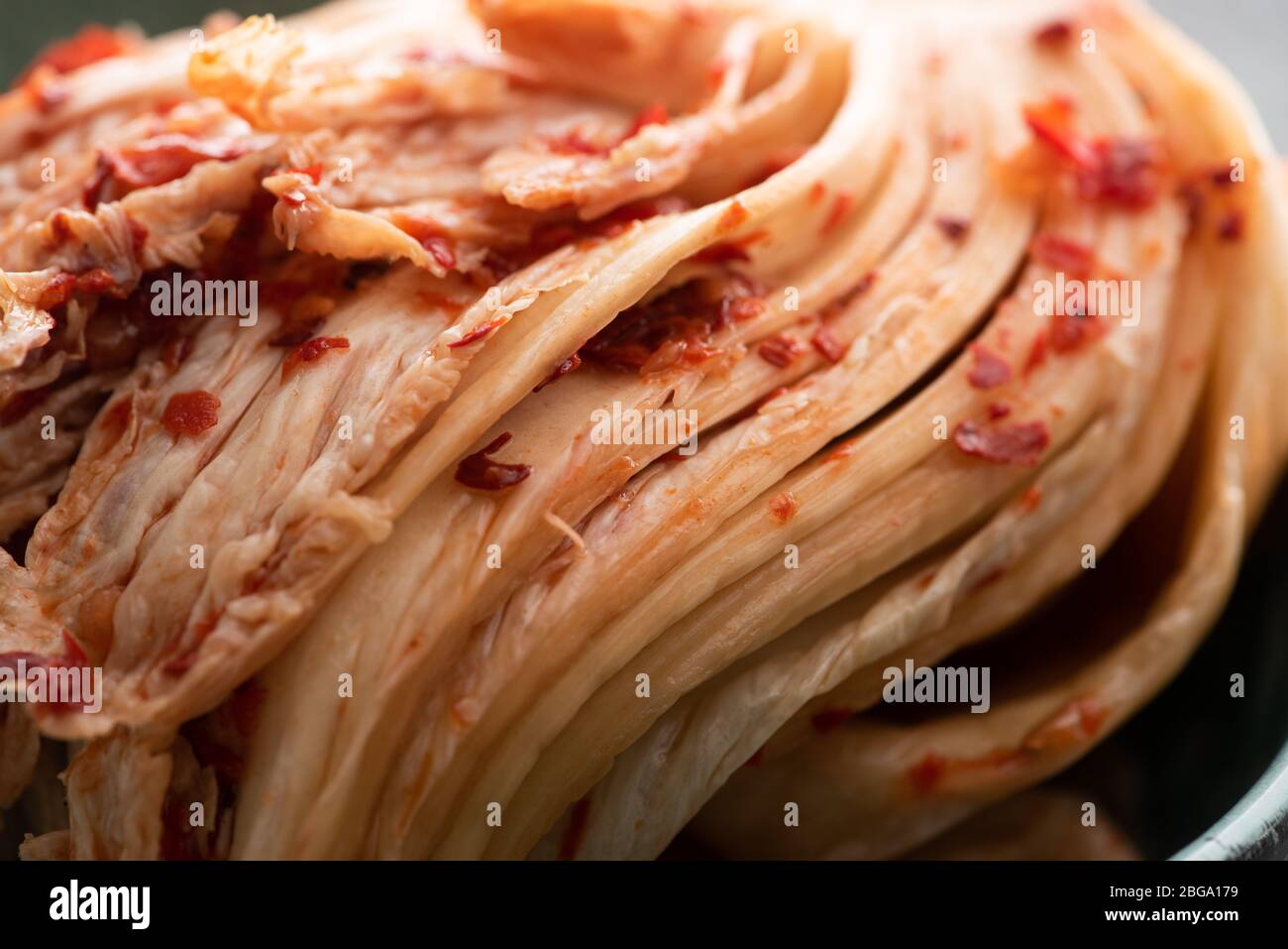 Nahaufnahme von schmackhaftem koreanischen Kimchi-Kohl Stockfoto