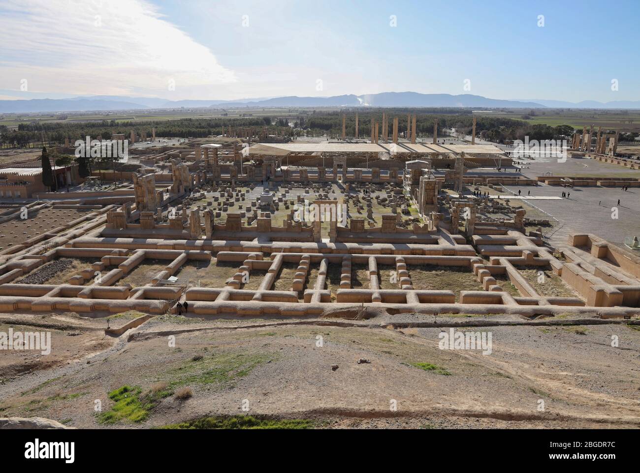 Panorama-Ansicht der Ruinen von Persepolis vom Rahmet-Berg, Kuh e  Rahmat (Berg der Barmherzigkeit), Fars Provinz, Iran, Persien, Mittlerer Osten. Stockfoto