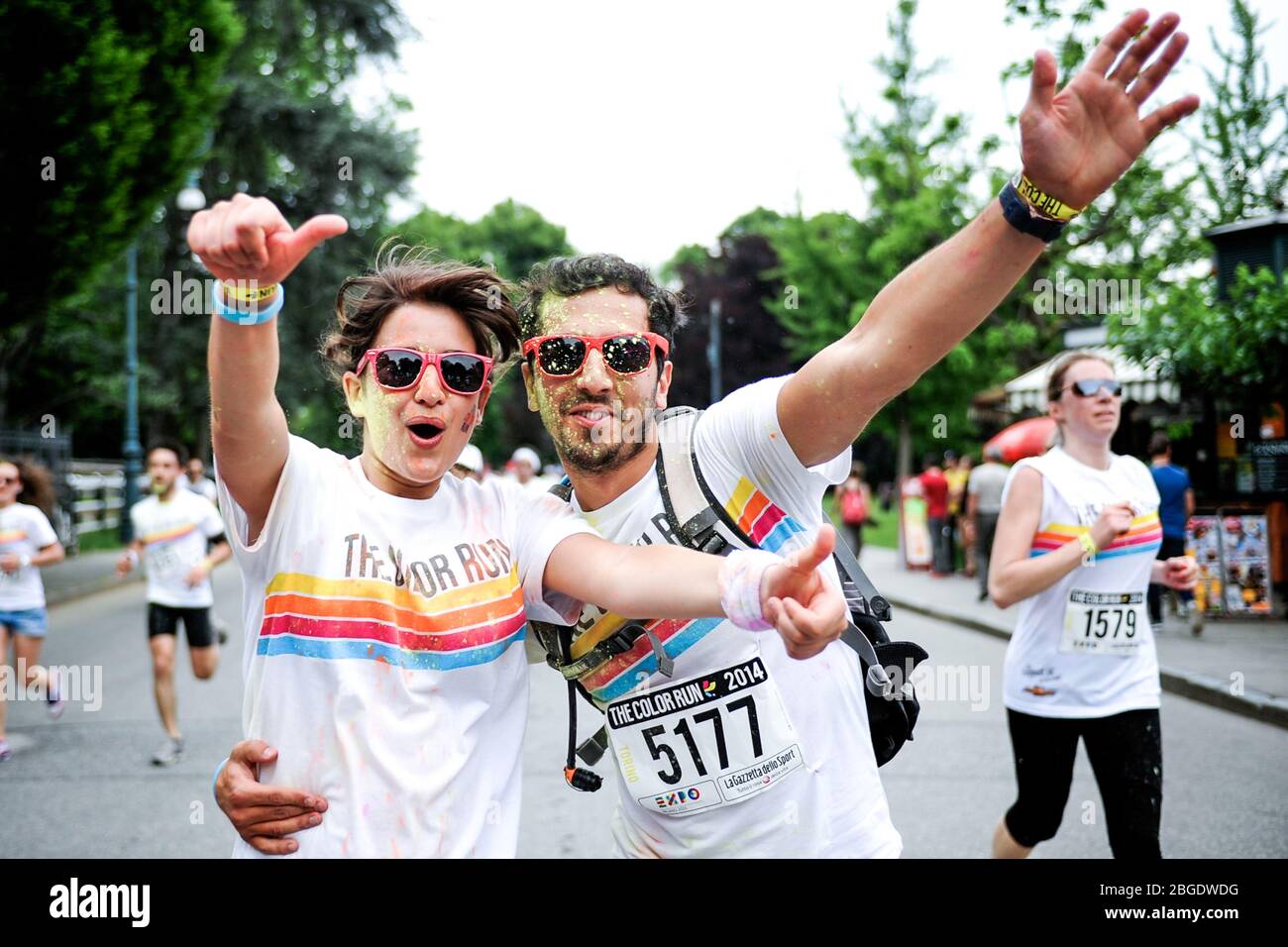 Der Farblauf, Turin, Italien. „glücklichster 5-km-Lauf auf dem Planeten“. Dies war der erste Color Run, der am 10. Mai 2014 in Turin stattfand Stockfoto