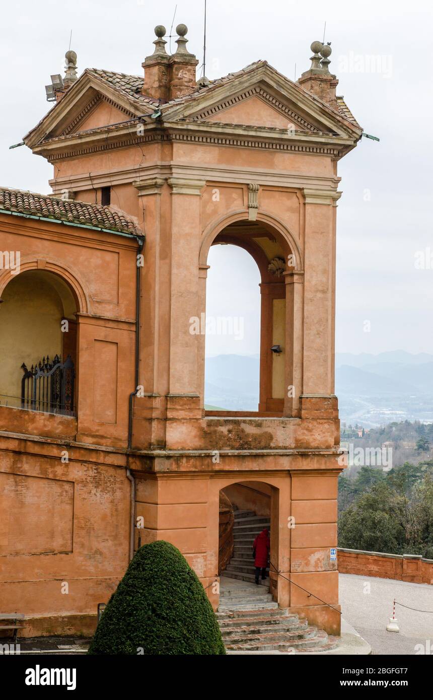 Santuario Madonna di San Luca in Bologna, Italien. Die Wallfahrtskirche der Madonna di San Luca, eine Basilika auf dem Monte della Guardia. Stockfoto