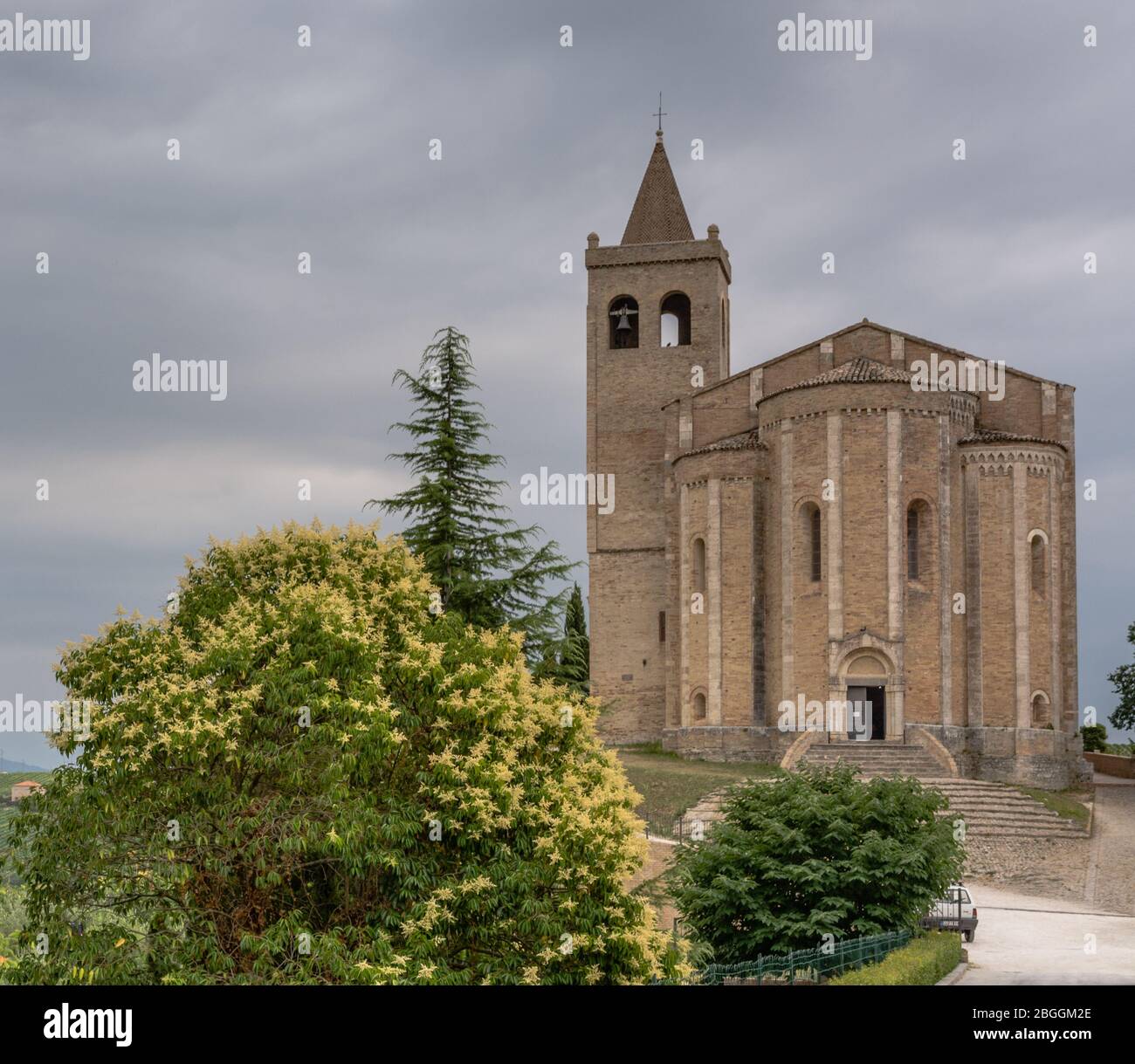 Kirche Santa Maria della Rocca - XIV Jahrhundert - Dorf Offida, Bezirk Ascoli Piceno - Italien Stockfoto