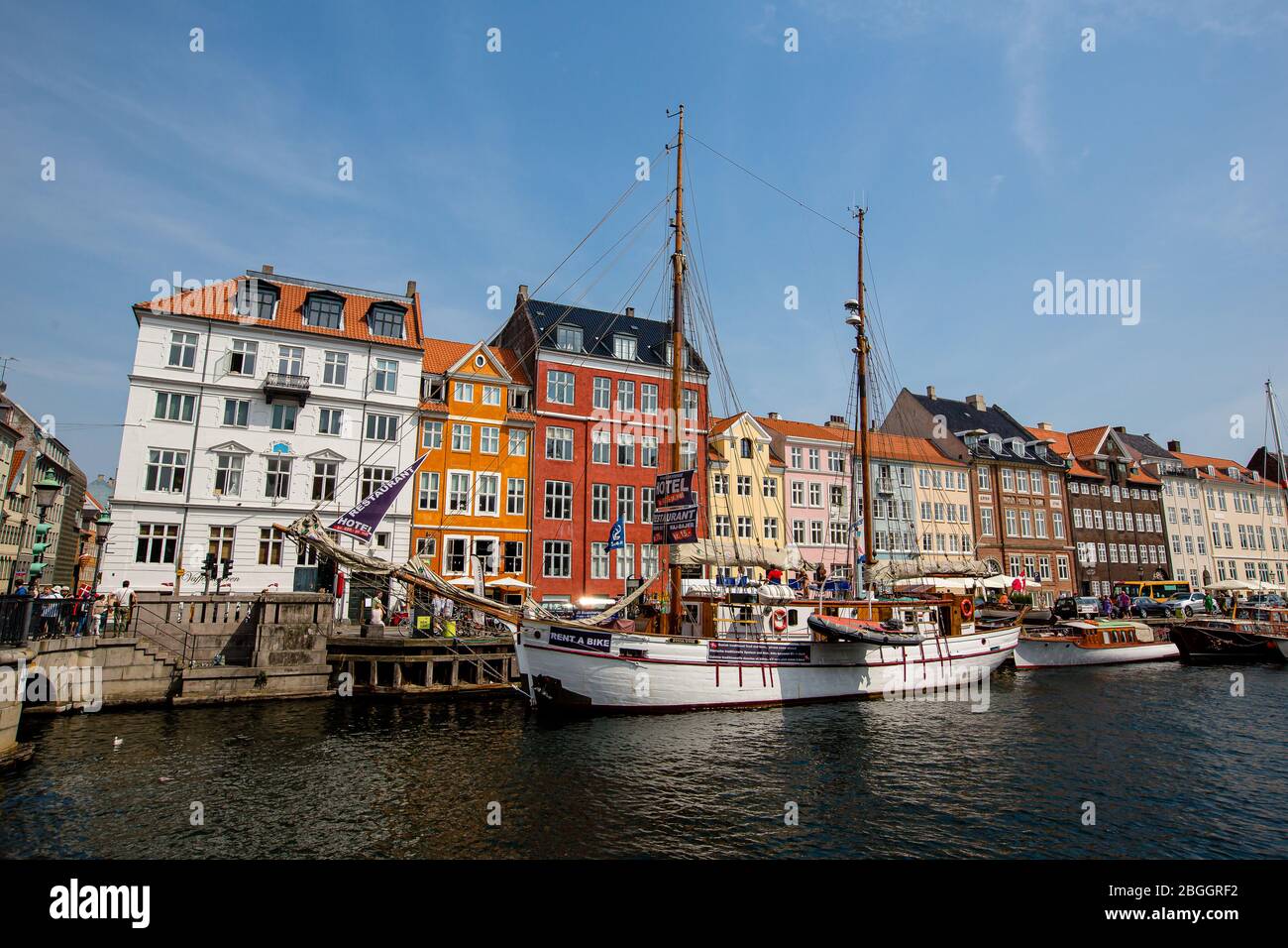 Nyhavn Kanal in Kopenhagen, Dänemark. Tageslichtaufnahme Stockfoto