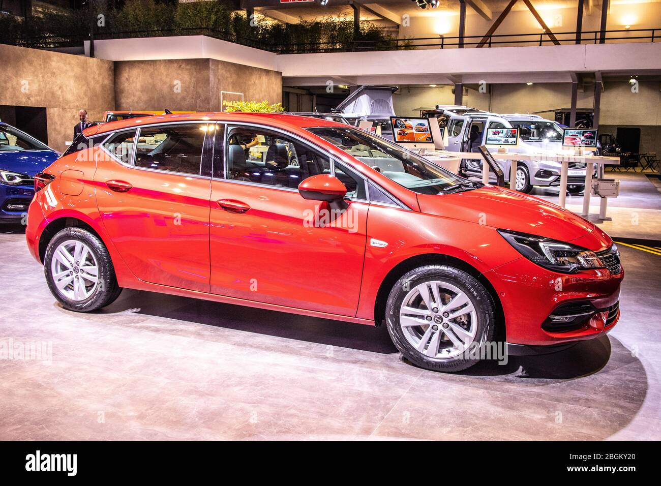 Brüssel, Belgien, Jan 2020: OPEL ASTRA auf dem Brüsseler Automobilsalon, Astra K, kompaktes Kleinfamilienauto von Opel Stockfoto