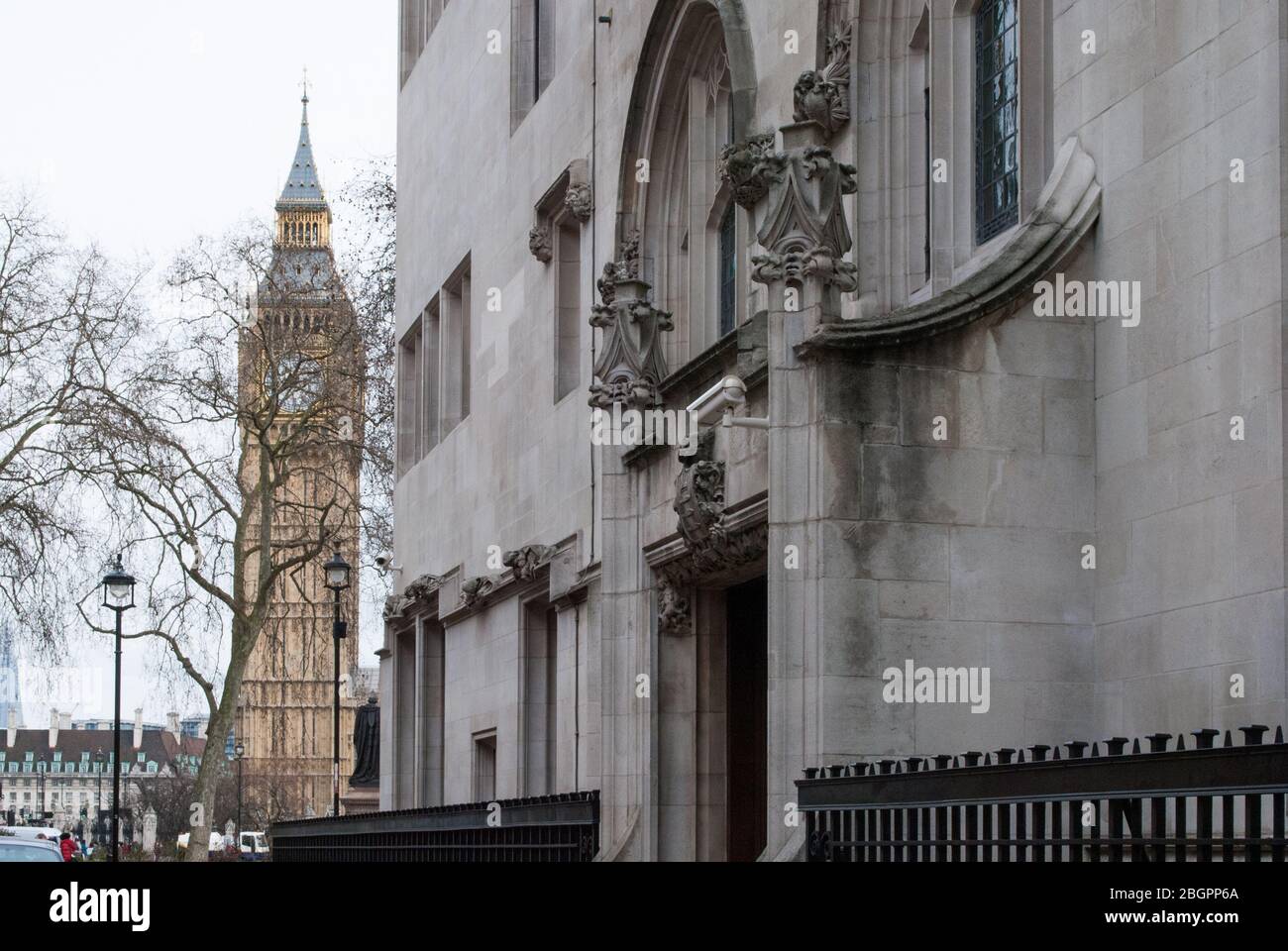 Stone Portland Stone Neo Gothic Architecture The Supreme Court, Little George St, Westminster, London SW1P 3BD von James Gibson Stockfoto