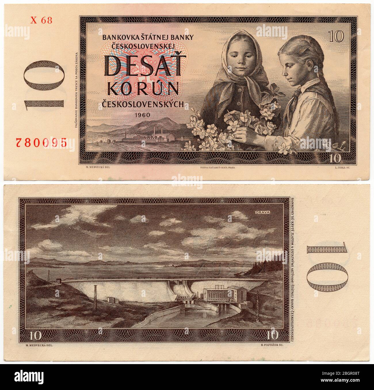 10 Tschechoslowakische Krone Banknote (1960) ausgestellt in der Tschechoslowakischen Sozialistischen Republik. Die Banknote wurde von der slowakischen Grafikerin Mária Medvecká entworfen. Der Orava-Stausee in der Slowakei ist im Recto dargestellt. Stockfoto
