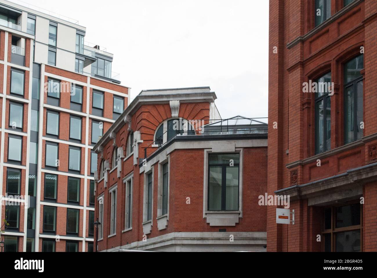 Red Brick Howick Place Francis Street, London, SW1 Stockfoto