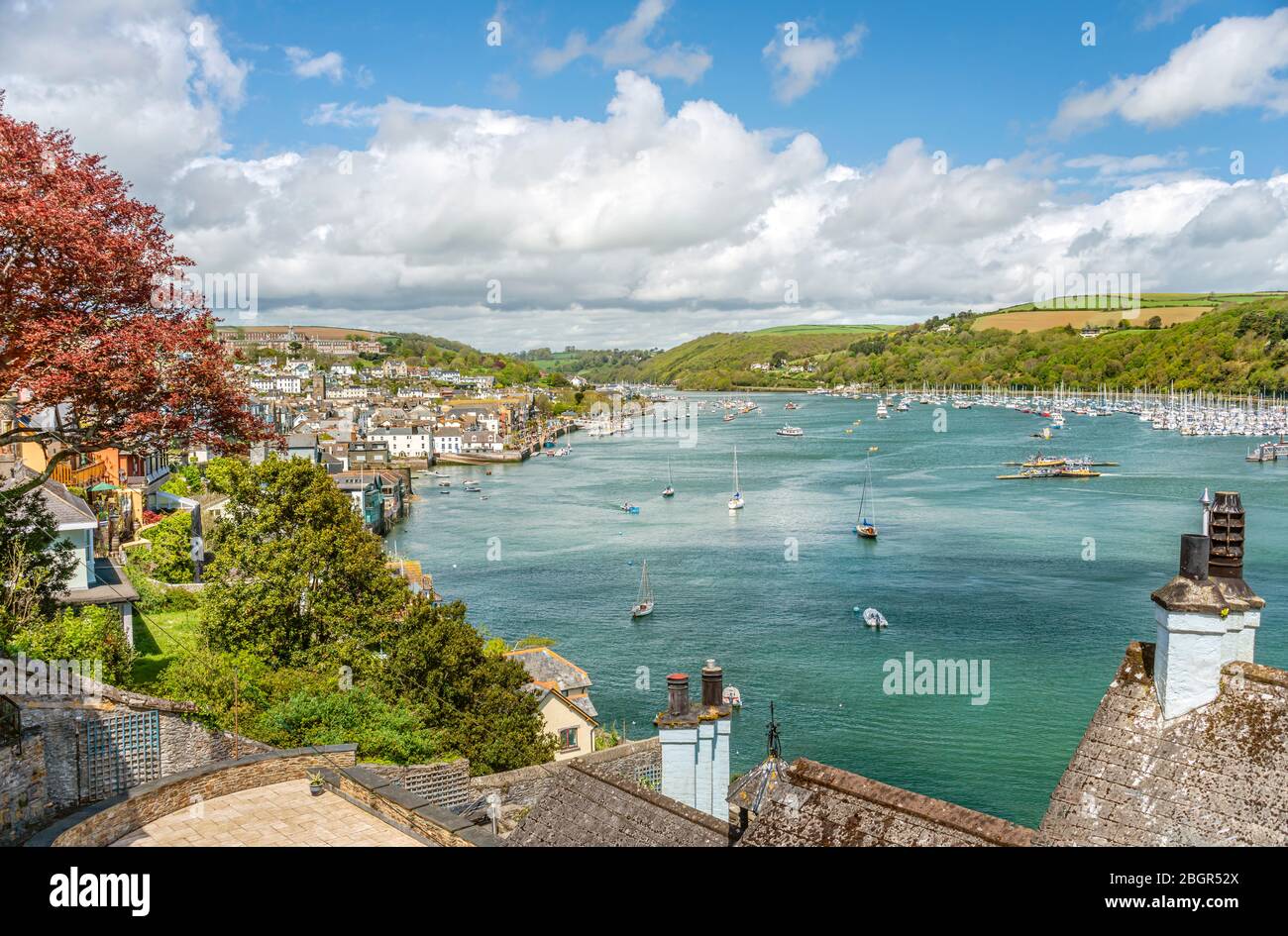 Blick auf Dartmouth und Kingswear am Fluss Dart, Devon, England, Großbritannien Stockfoto