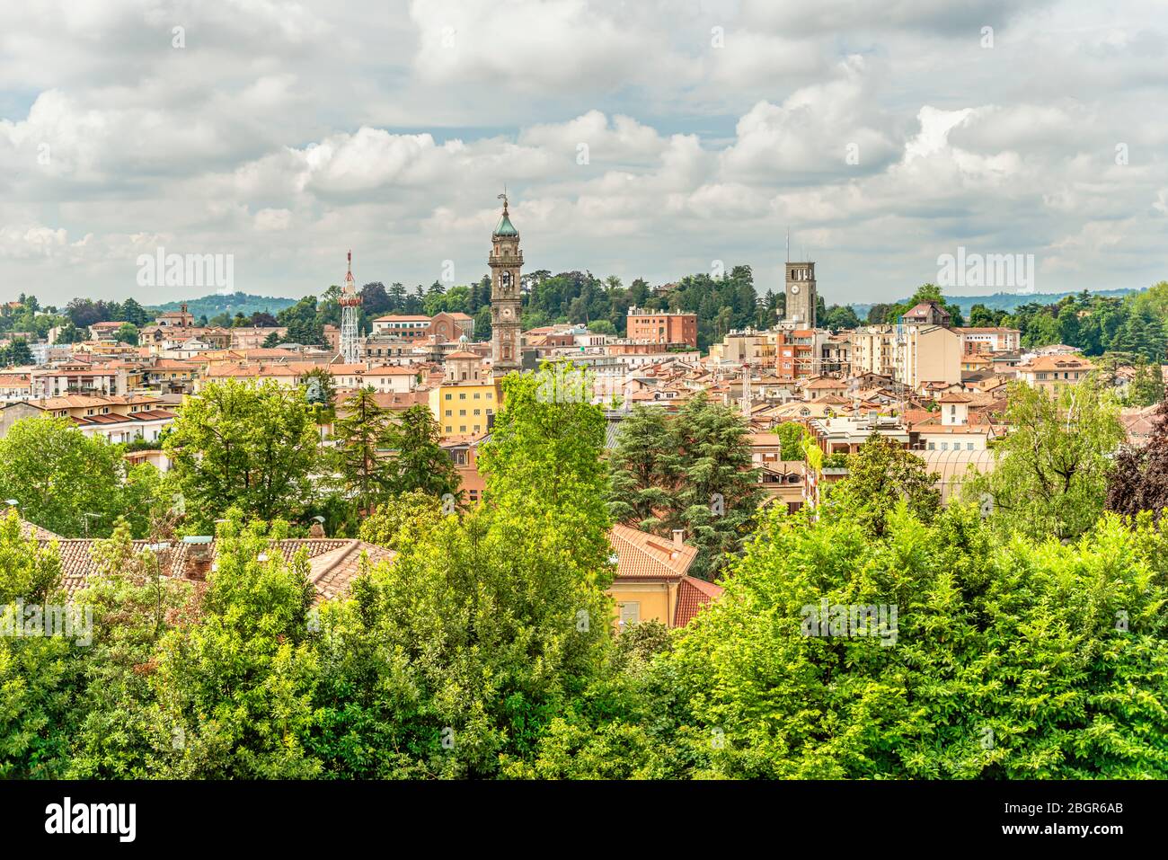 Blick vom Garten der Villa Panza über die Altstadt von Varese, Italien Stockfoto