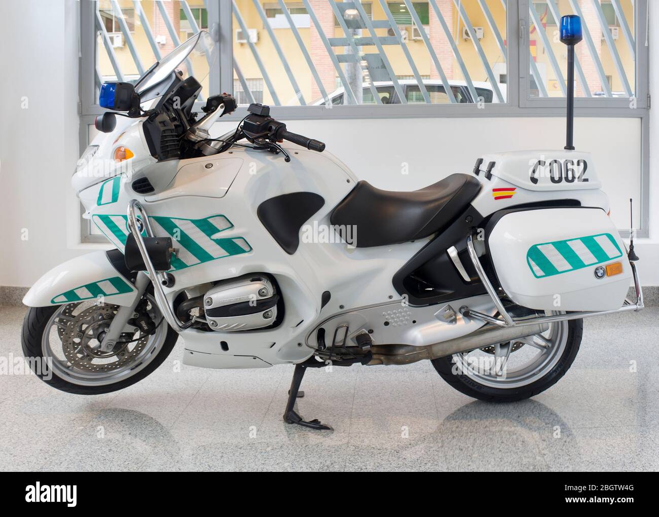 Badajoz, Spanien - 24.Oktober 2018: Die spanische Guardia Civil Motorrad, Verkehr Gruppe. Fahrzeug an der Spanischen Straßenverkehrsamt ausgestellt Stockfoto