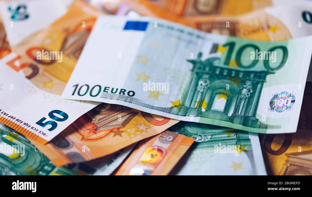 Euro, Geld, Euro cash Hintergrund. Banknoten, die von der Europäischen Union. Euro Bargeld. Viele Euro-banknoten unterschiedlicher Werte. Stockfoto