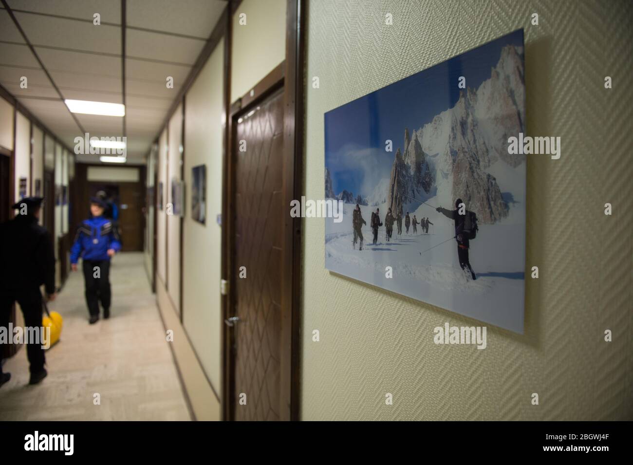 CHAMONIX, FRANKREICH - FEBRUAR 02: Das Innere der Militärschule für die Bergjäger, Auvergne-Rhône-Alpes, Chamonix, Fr. Stockfoto