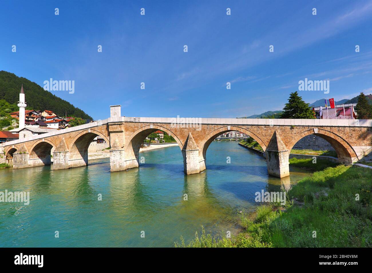 Historische Bogenbrücke in Konic, Bosnien und Herzegowina Stockfoto