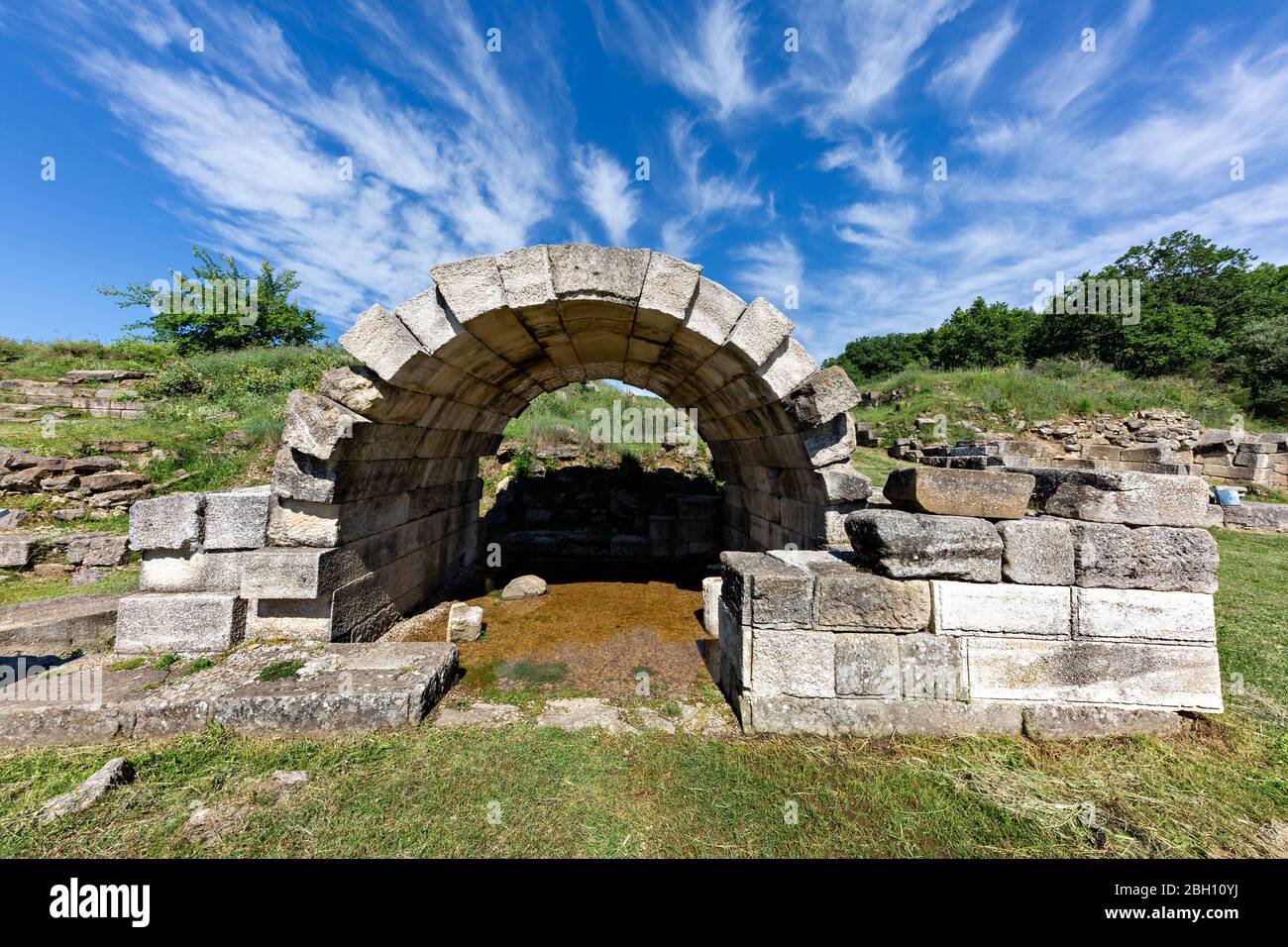 Historische Überreste der antiken griechischen Stadt Apollonia in Albanien Stockfoto