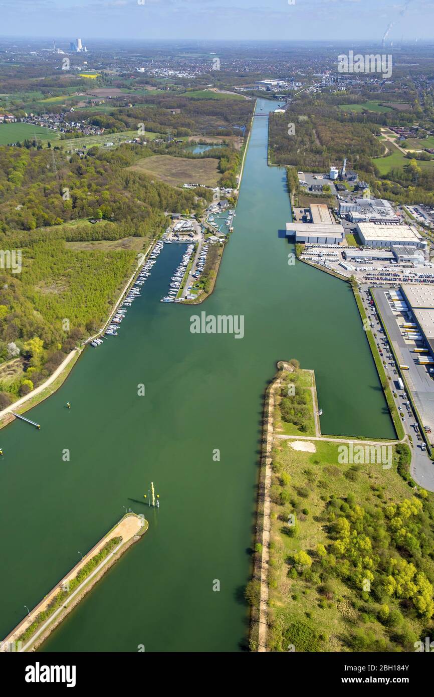 , Kanal Rhein-Herne-Kanal in Herne, 20.04.2016, Luftaufnahme, Deutschland, Nordrhein-Westfalen, Ruhrgebiet, Herne Stockfoto