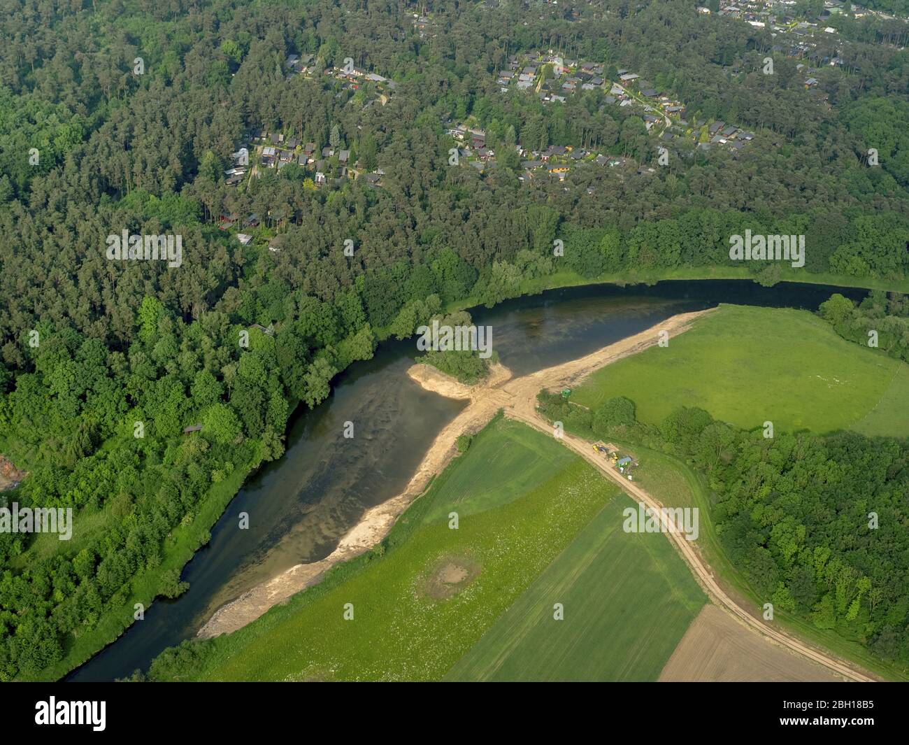 Uferzonen an der Lippe am Waldferiendorf Eversum in Olfen, 26.05.2016, Luftaufnahme, Deutschland, Nordrhein-Westfalen, Münsterland, Olfen Stockfoto