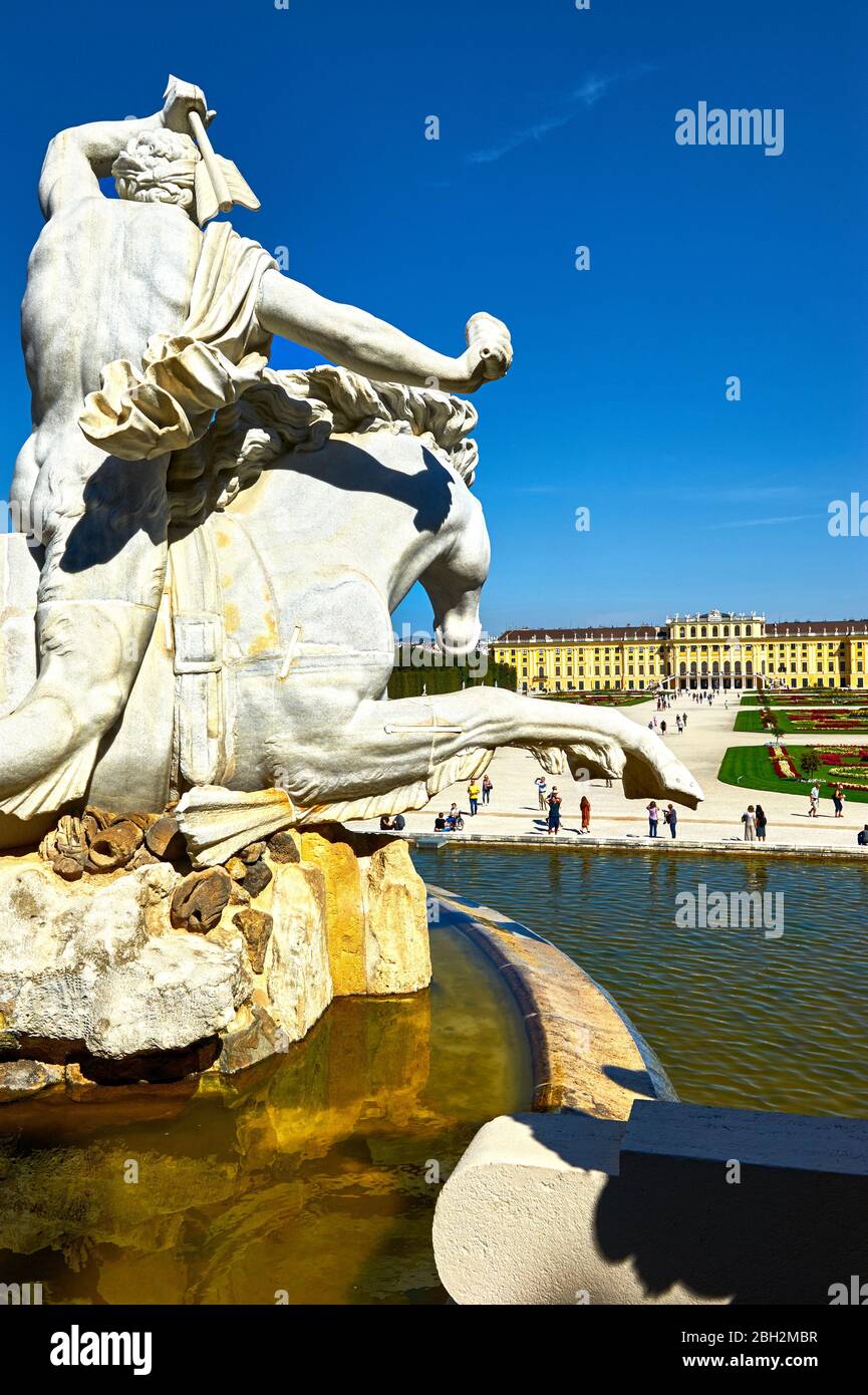 Besuch von Schloss Schönbrunn in Wien Stockfoto