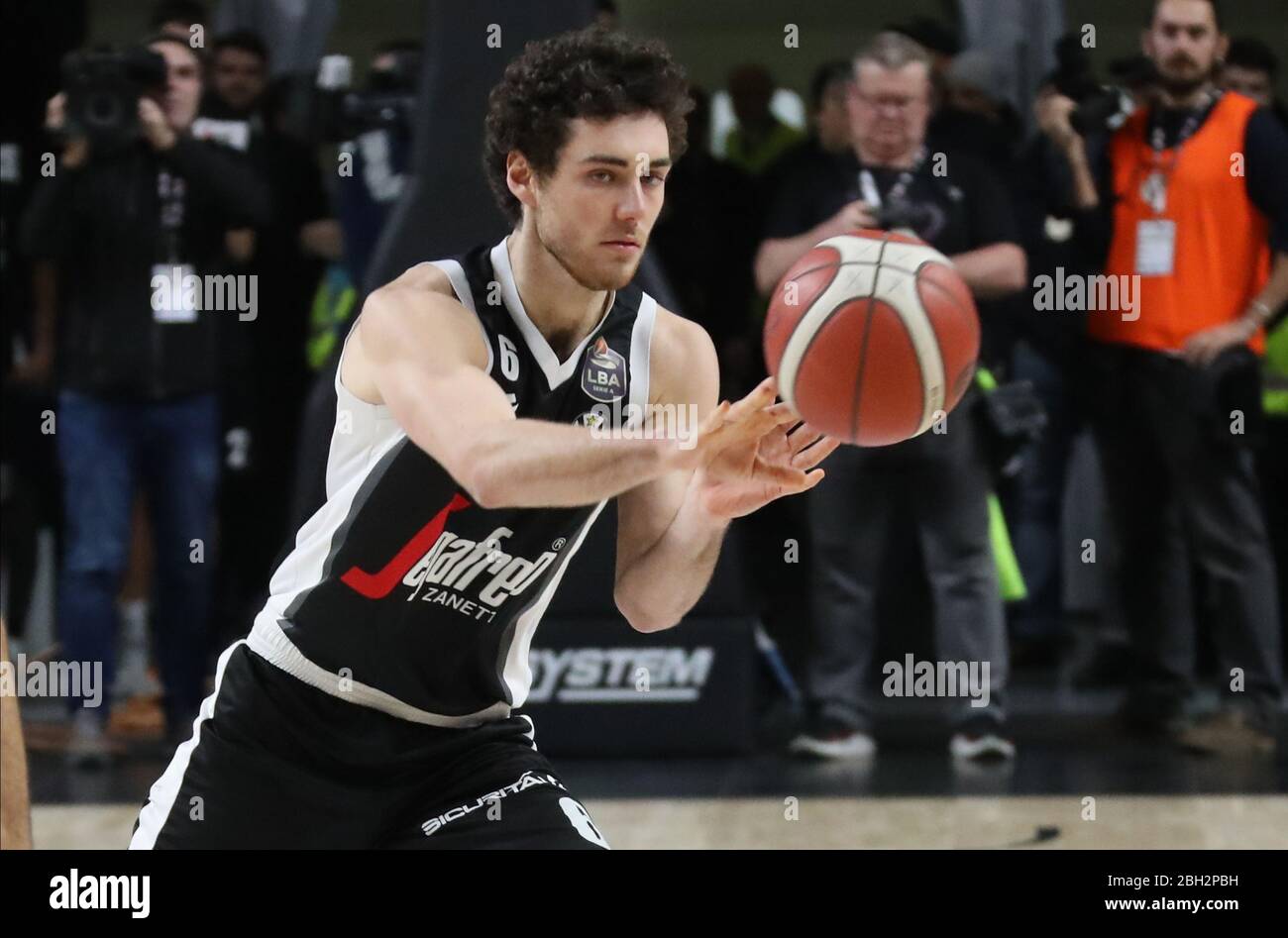 Bologna, Italien. Januar 2020. Bologna, Italien, 01. Januar 2020, Alessandro Pajola (Virtus Segafredo Bologna) während - - Credit: LM/Michele Nucci Credit: Michele Nucci/LPS/ZUMA Wire/Alamy Live News Stockfoto