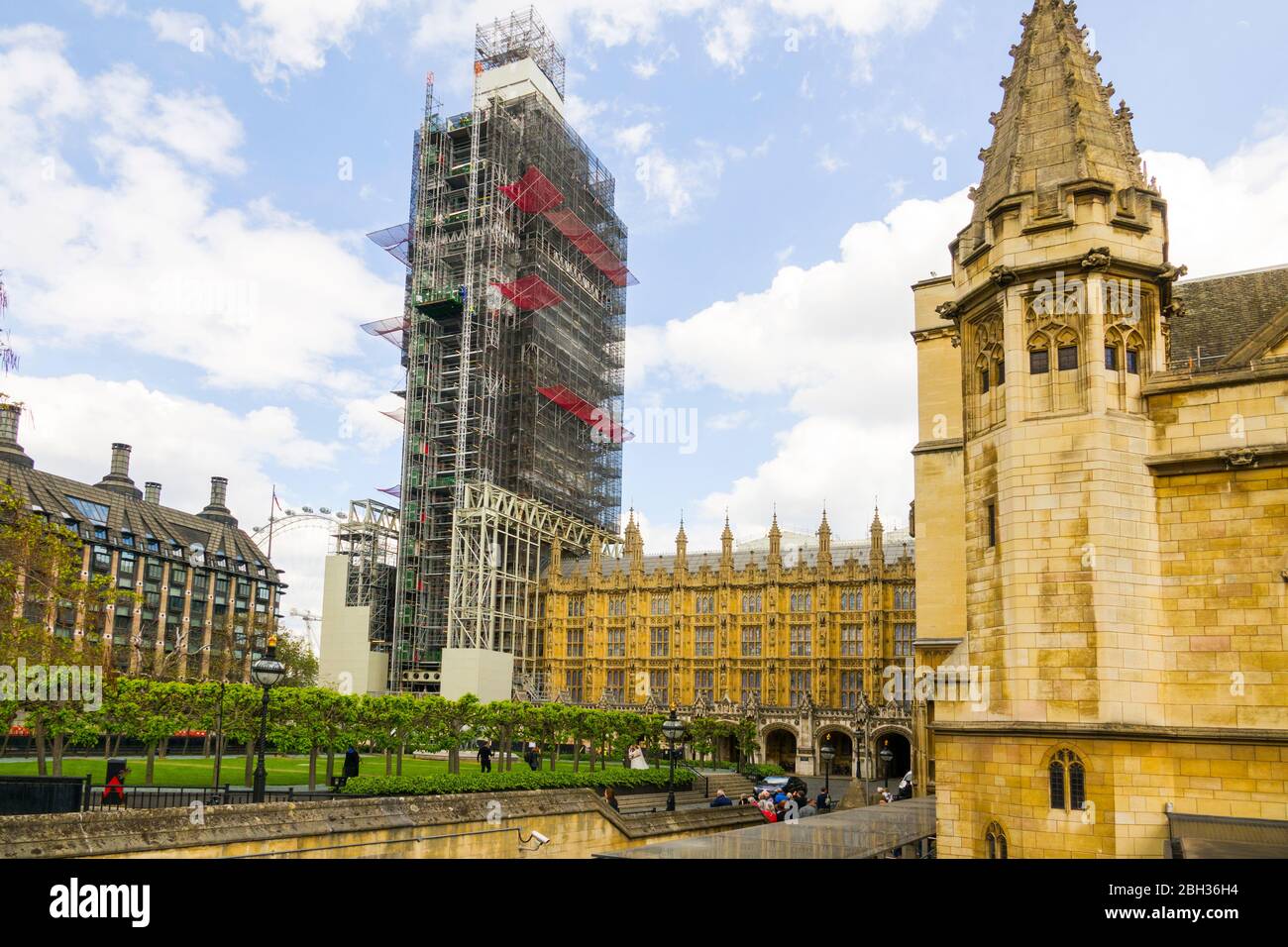 Big Ben Renovierung mit Gerüsten London England Vereinigtes Königreich Hauptstadt Themse UK Europa EU Stockfoto