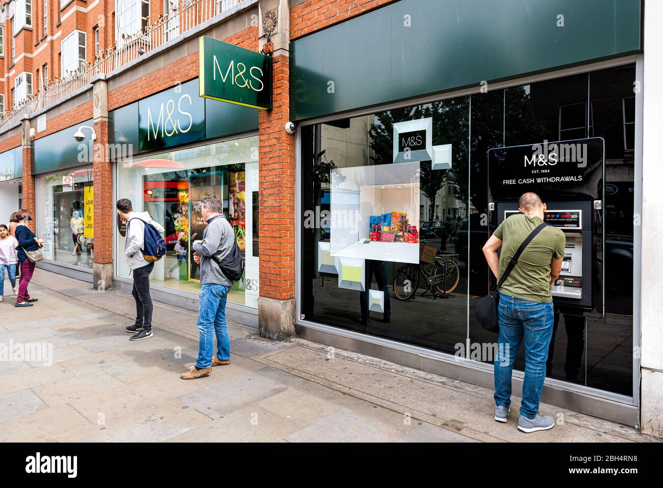 Marks And Spencers London Stockfotos Und Bilder Kaufen Alamy