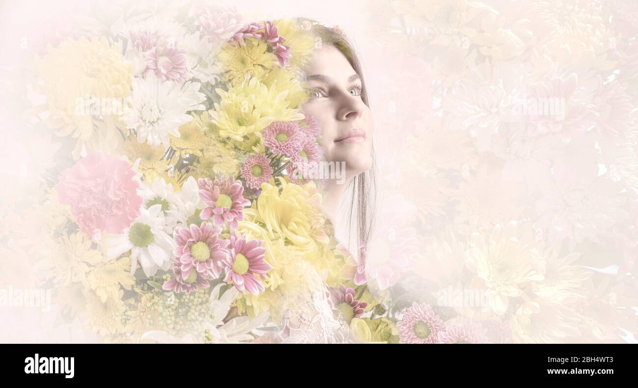 Doppelbelichtung von Frau und Blumen Stockfoto
