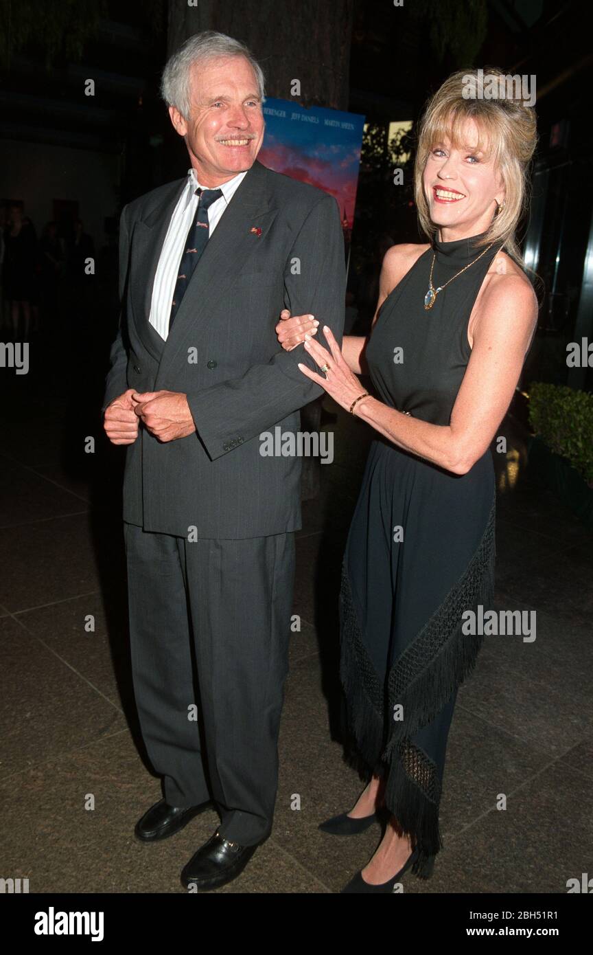 LOS ANGELES, CA. c. 1993: Schauspielerin Jane Fonda & Ehemann Ted Turner. Foto © Paul Smith/Featureflash Stockfoto