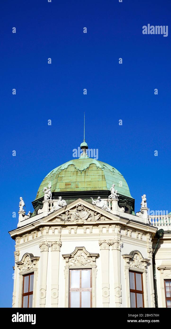 Vertikale Nahaufnahme schloss belvedere Fassade historische Bauarchitektur in Wien, Österreich, Europa Stockfoto