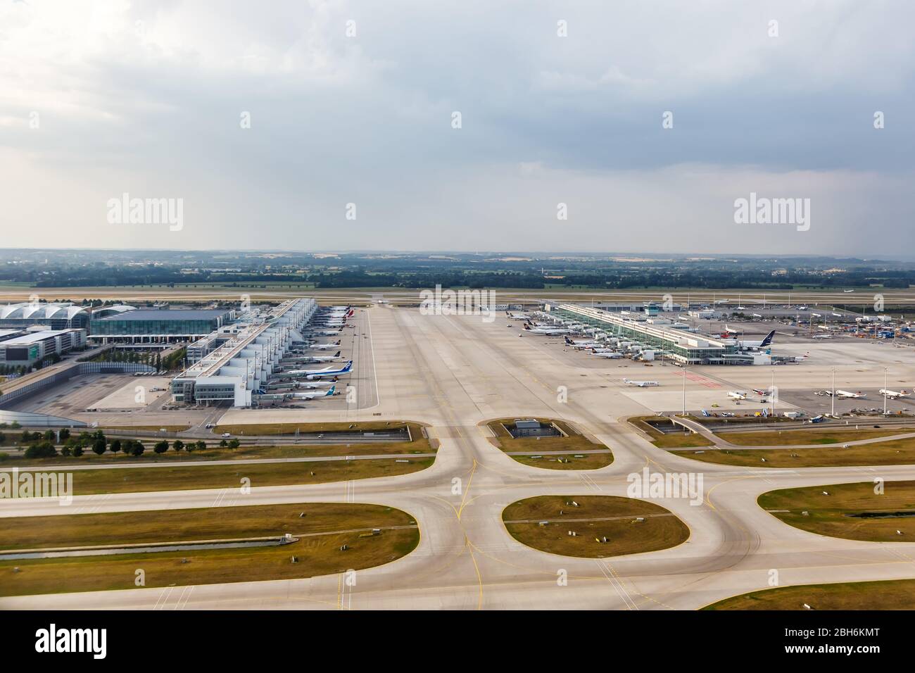 München, 26. Juli 2019: Terminal 2 Luftaufnahme des Flughafens München (MUC) in Deutschland. Stockfoto