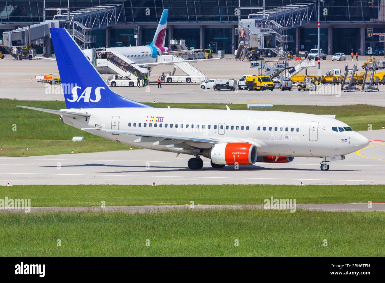 Stuttgart, 23. Mai 2019: SAS Scandinavian Airlines Boeing 737 Flugzeug am Flughafen Stuttgart (STR) in Deutschland. Stockfoto