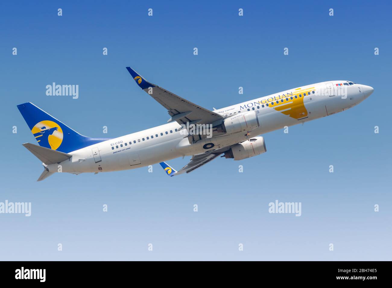 Hongkong, China – 20. September 2019: MIAT Mongolian Airlines Boeing 737-800 Flugzeug am Flughafen Hongkong (HKG) in China. Stockfoto