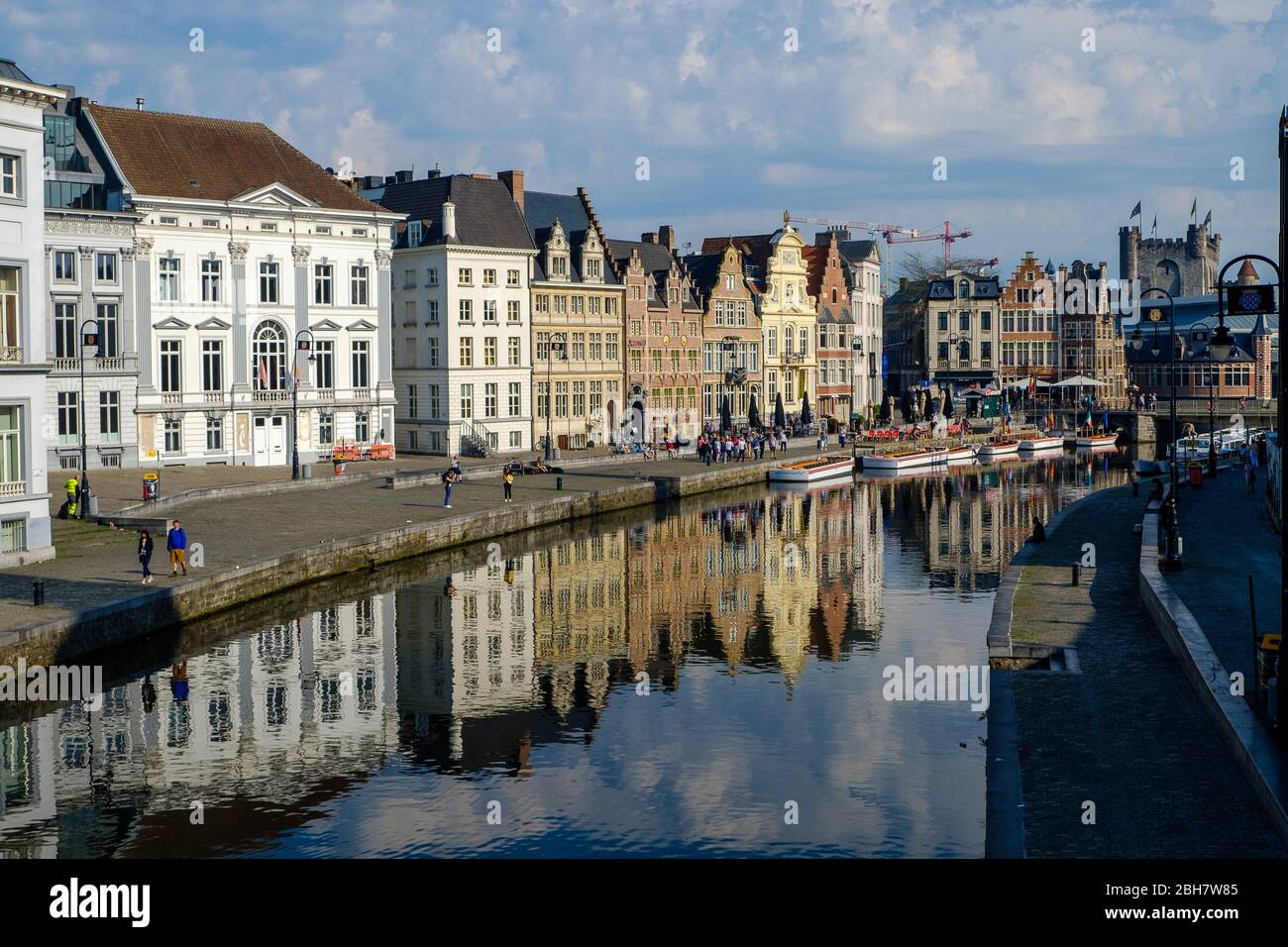 Korenlei von der Brücke Sint-Michielsplein, Gent, Belgien Stockfoto