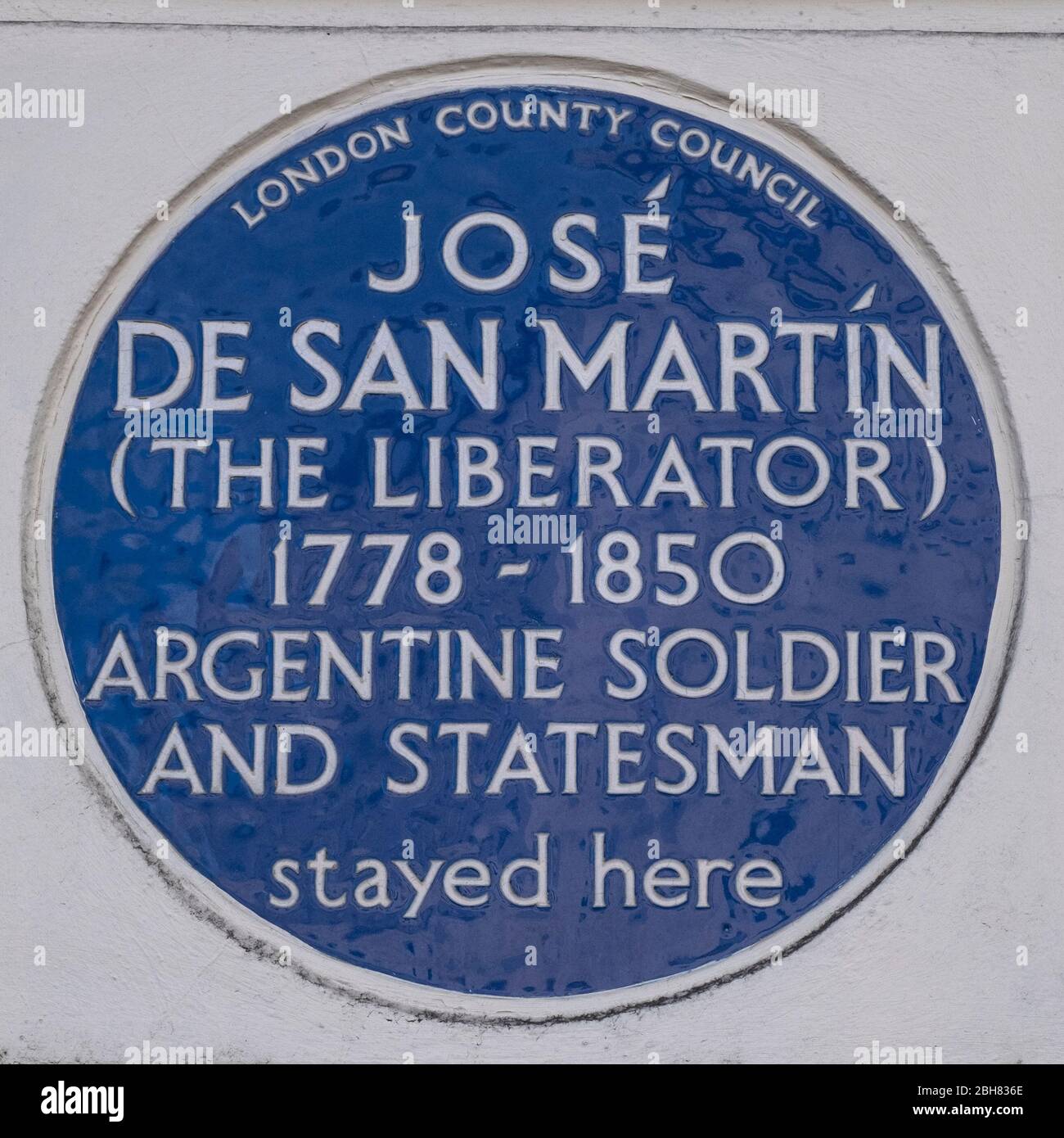 Blaue Plakette an einem Haus in Marylebone, London an Jose De San Martin, den Befreier, 1778-1850, argentinischer Soldat und Staatsmann Stockfoto