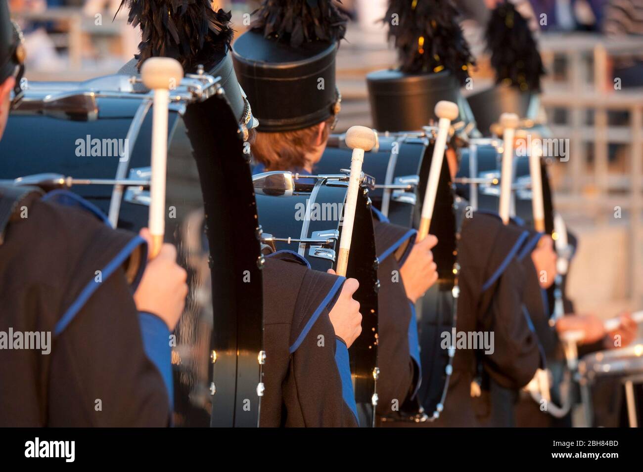 Austin, Texas, USA, 29. September 2009: Studenten treten beim jährlichen Marching Band Festival für High Schools in der Umgebung von Austin auf. ©Bob Daemmrich Stockfoto