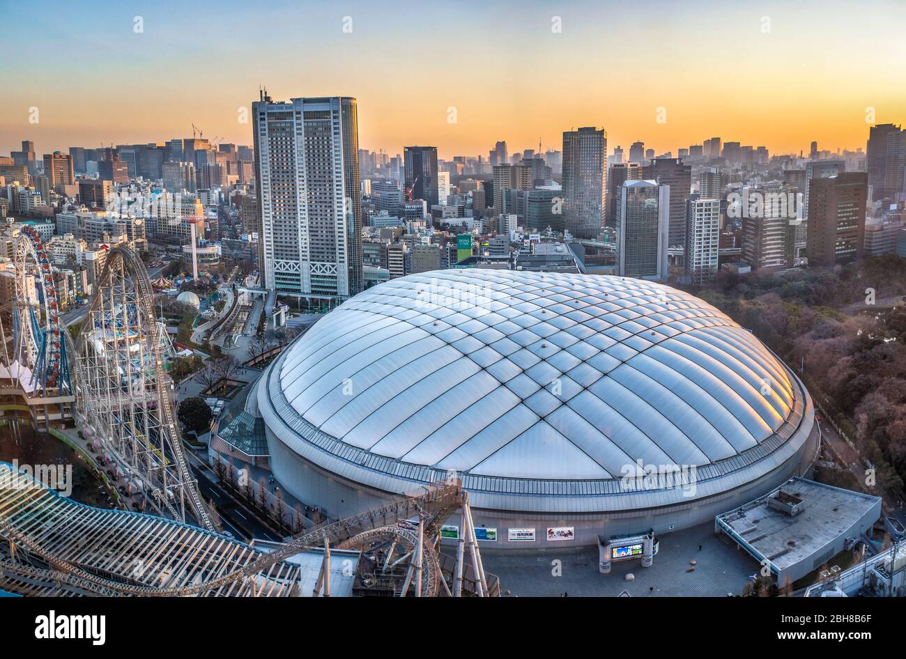 Japan, Tokio, Bunkyo District, Tokyo Dome Building Stockfoto