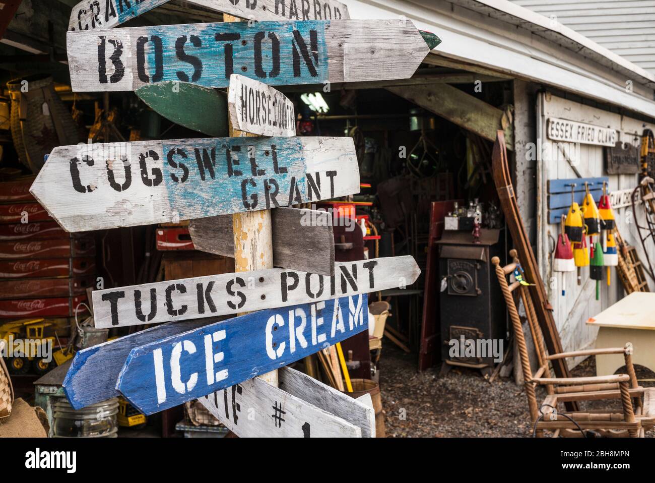 USA, New England, Massachusetts, Cape Ann, Essex, antike Zeichen Stockfoto