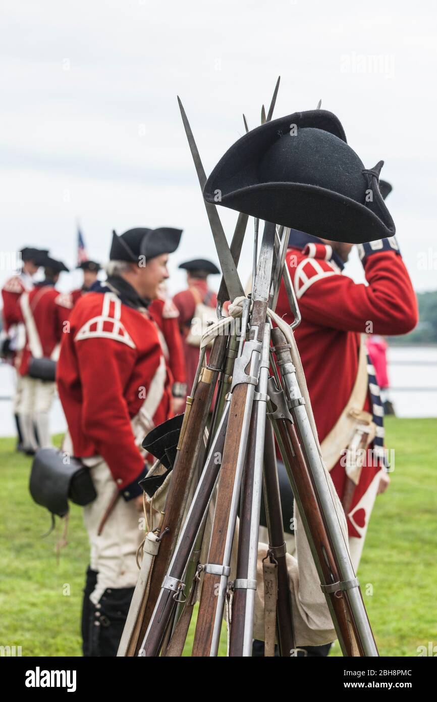 USA, New England, Massachusetts, Cape Ann, Gloucester, Reenactors of the Battle of Gloucester, 8.-9. August 1775, Schlacht überzeugte die Amerikaner von der Notwendigkeit, eine amerikanische Marine zu schaffen, um gegen die Briten zu kämpfen, NR Stockfoto