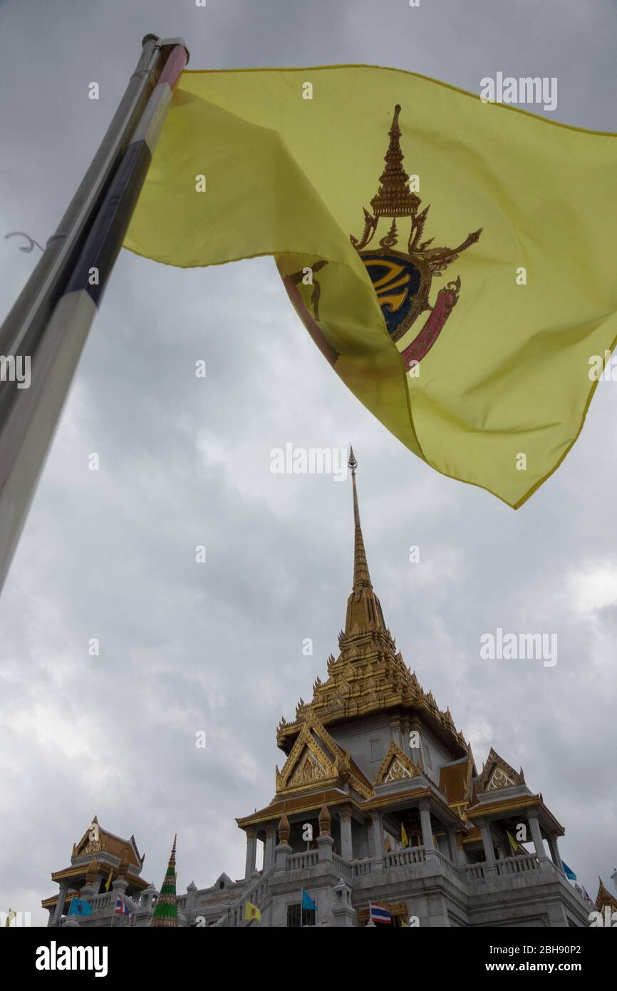 Detailansicht des Tempels von Wat Traimit Stockfoto