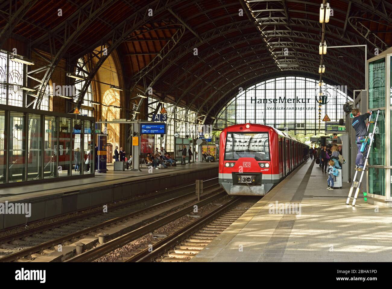 Europa, Deutschland, Hamburg, Dammtor Bahnhof, Bahn, Ankunftshalle, Baujahr 1903, S-Bahn, Stockfoto