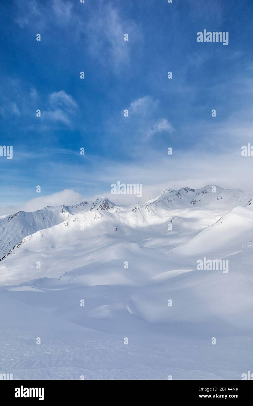 Blick von der am nächsten gelegenen Berggabelung des Monte Alto in Richtung Antholztal, St. Magdalena Gsies / St. Maddalena Casies, Bozen, Südtirol, Italien Stockfoto