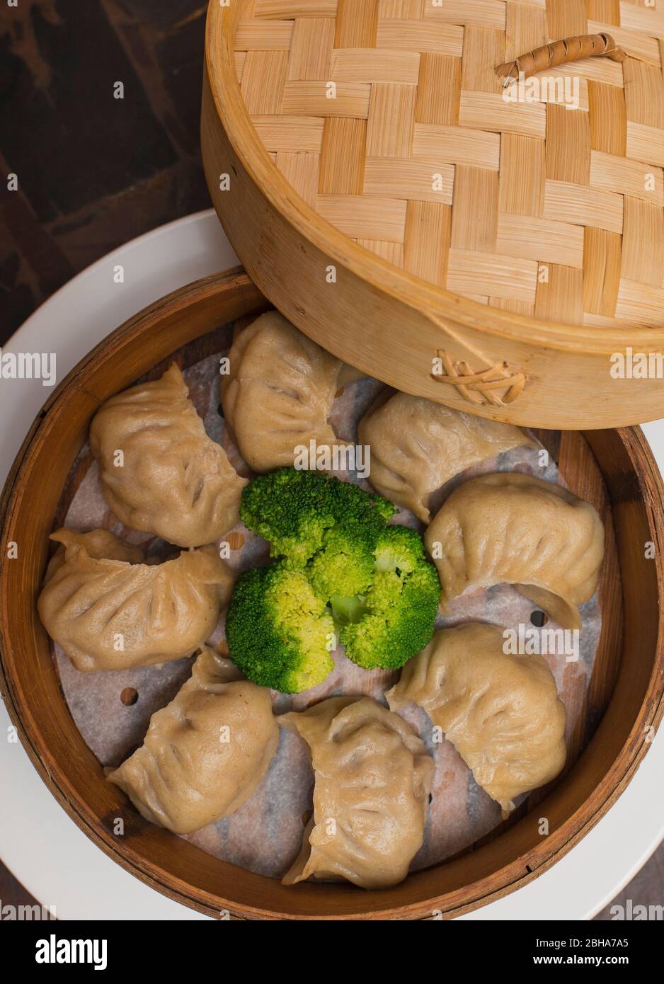 Gedämpfte Knödel in einem Restaurant. Stockfoto