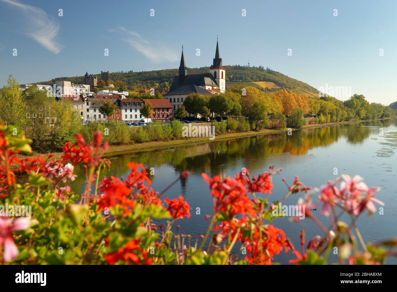 schloss-klopp-bei-bingen-am-rhein-fotos-und-bildmaterial-in-hoher