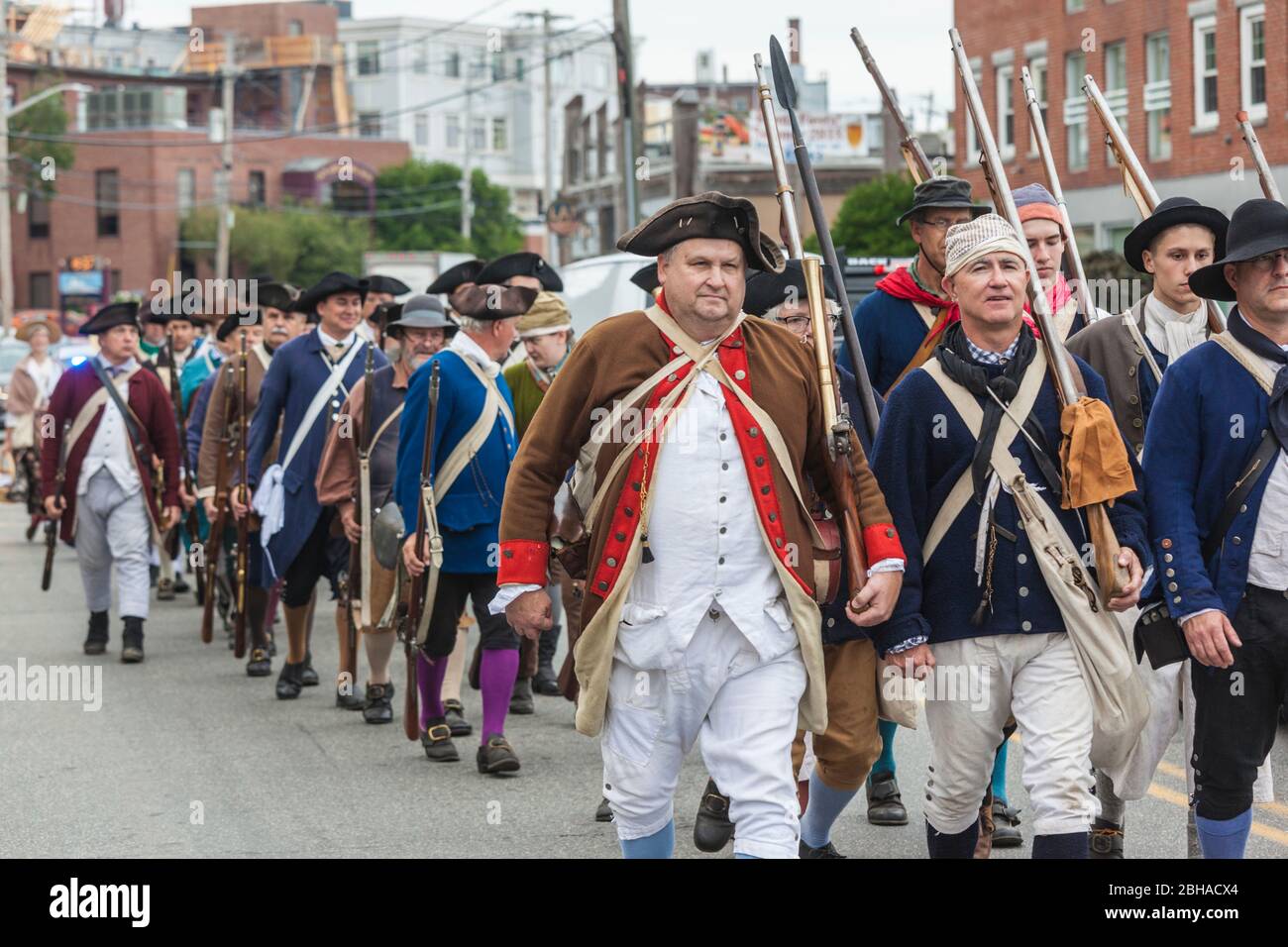 USA, New England, Massachusetts, Cape Ann, Gloucester, Reenactors of the Battle of Gloucester, 8.-9. August 1775, Schlacht überzeugte die Amerikaner von der Notwendigkeit, eine amerikanische Marine zu schaffen, um gegen die Briten zu kämpfen, NR Stockfoto