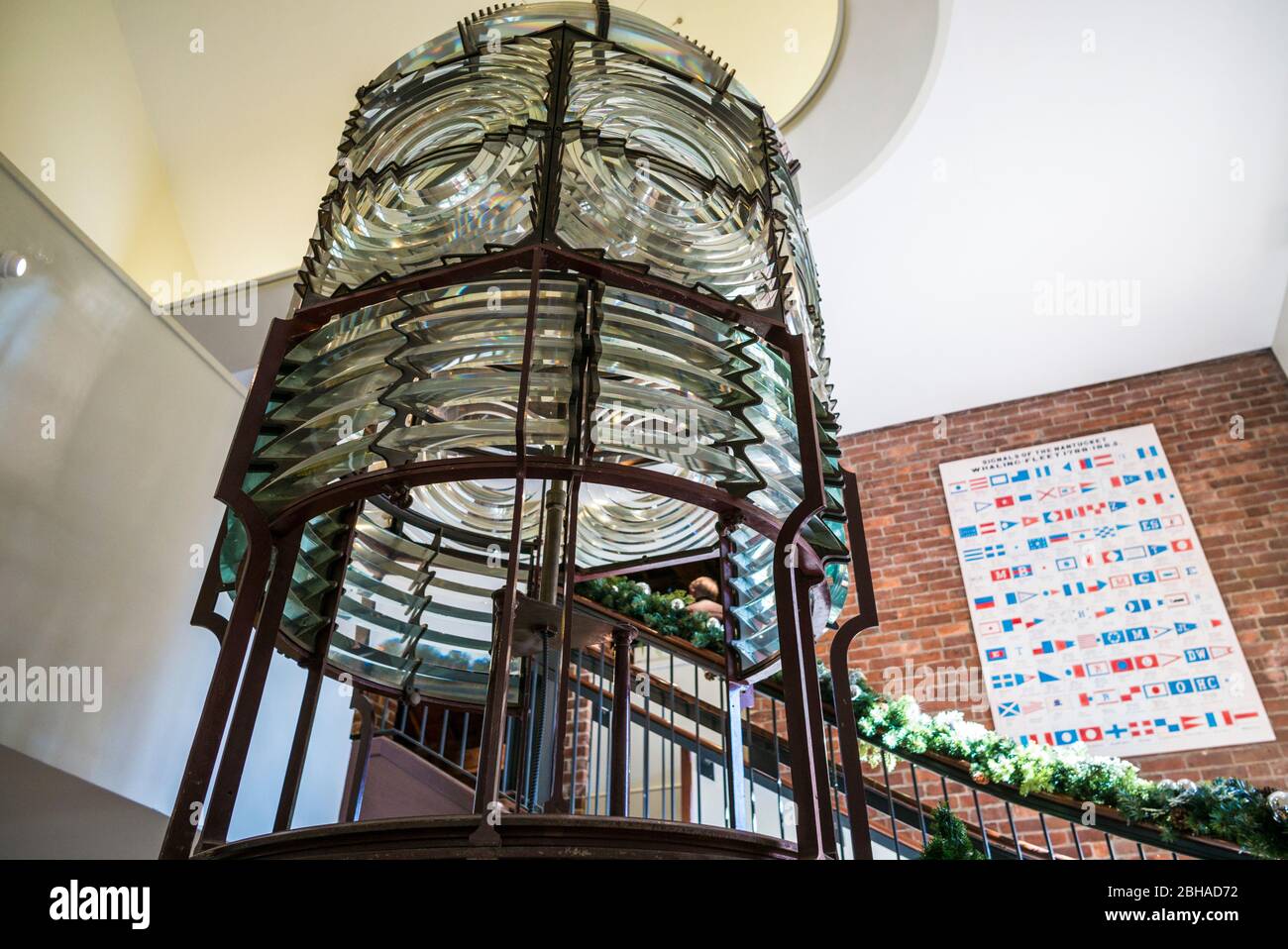 USA, New England, Massachusetts, Nantucket Island, Nantucket Town, Fresnel Linse von Leuchtturm Stockfoto