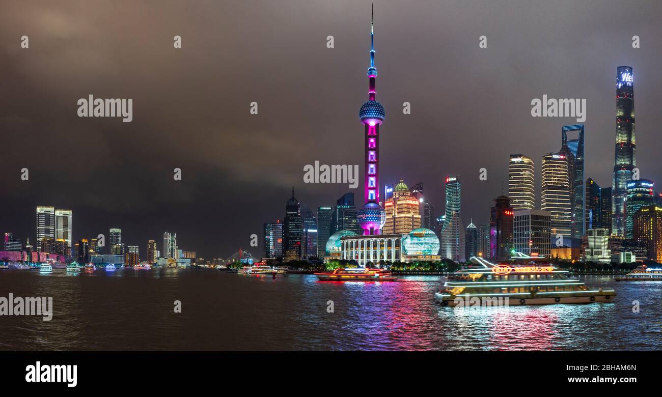 Asien, Volksrepublik China, Ostchina, Shanghai, Skyline, Blick vom Waitan-Ufer Stockfoto