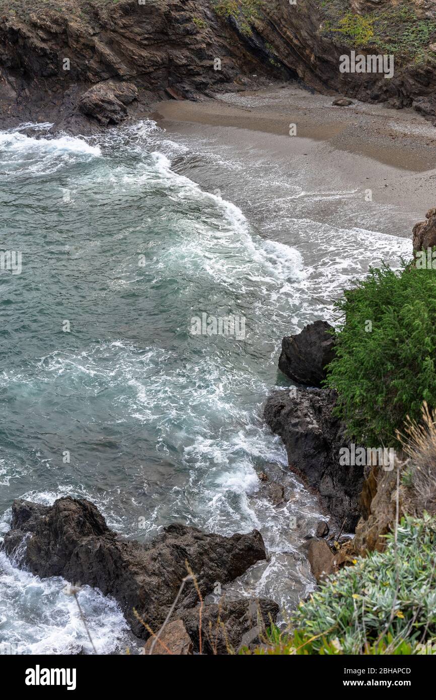 Europa, Spanien, Katalonien, Costa Brava, mit Blick auf eine versteckte Bucht kurz vor Port de la Selva Stockfoto