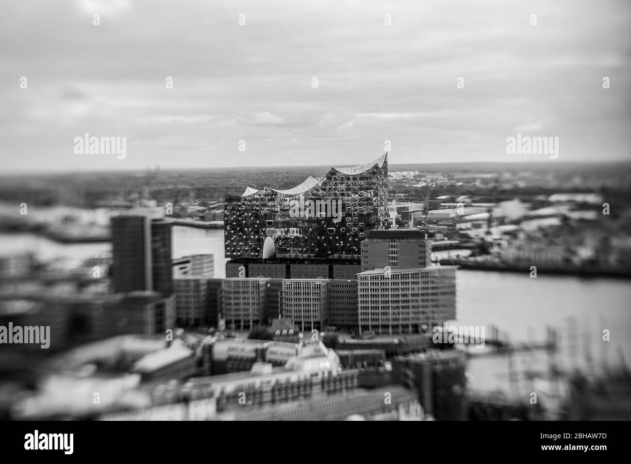 Hamburg: Blick vom Michel auf die Elbphilharmonie Stockfoto