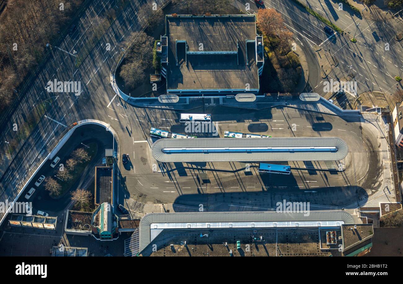 Luftaufnahme, Busbahnhof, Husemannstraße, Gelsenkirchen, Ruhrgebiet, Nordrhein-Westfalen, Deutschland Stockfoto