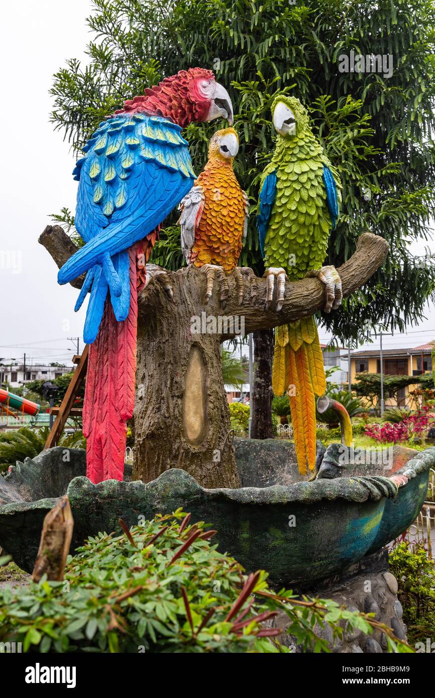 Shell, Pastaza, Ecuador, 9. November 2019: Shell Central Park, eine Stadt an den Hängen der ecuadorianischen Anden, wo es eine der ersten Flugstrecken gab Stockfoto